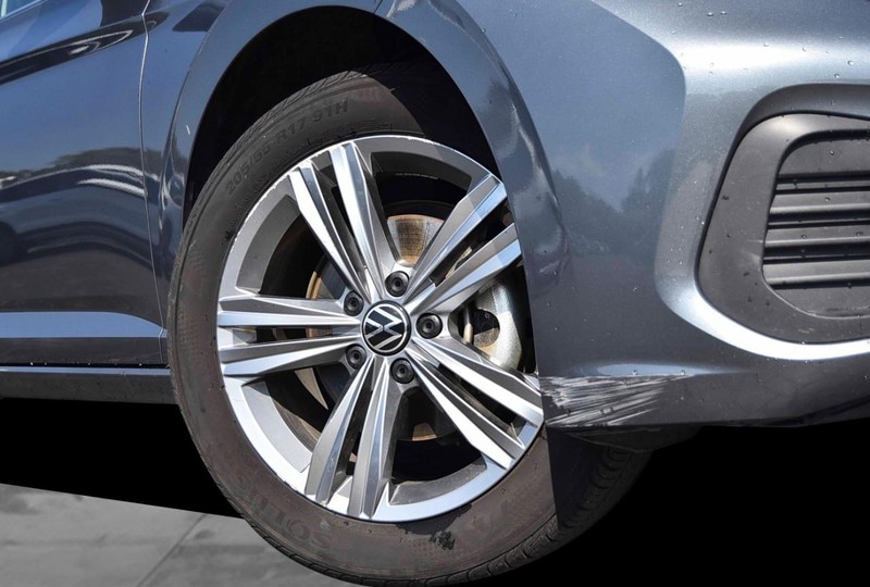 Volkswagen Jetta Vehicle Image 03