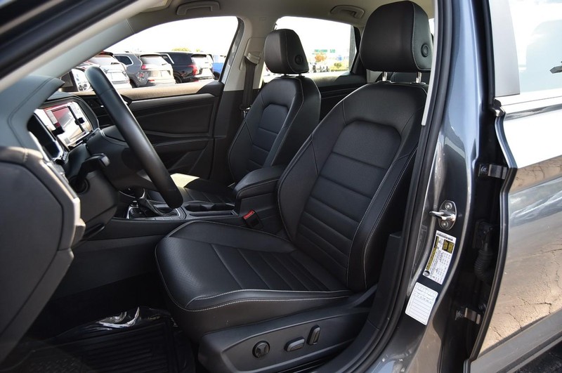 Volkswagen Jetta Vehicle Image 20