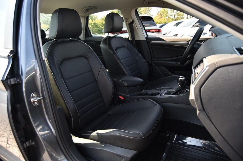 Volkswagen Jetta Vehicle Image 21