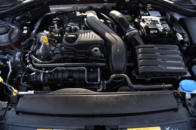 Volkswagen Jetta Vehicle Image 24