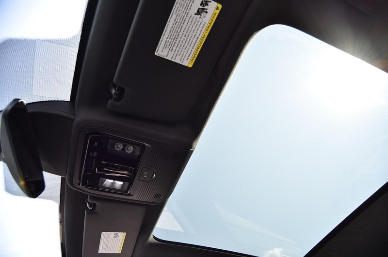 Volkswagen ID.4 Vehicle Full-screen Gallery Image 22