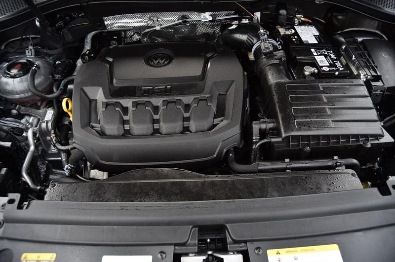Volkswagen Tiguan Vehicle Image 27