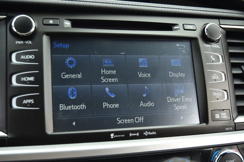 Toyota Highlander Vehicle Image 14