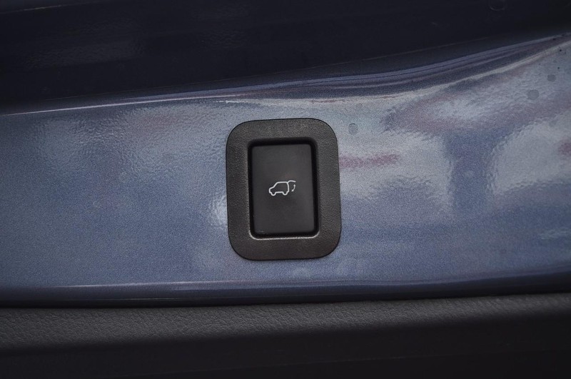 Toyota Highlander Vehicle Image 28