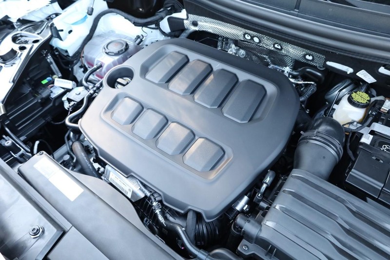 Volkswagen Tiguan Vehicle Full-screen Gallery Image 26