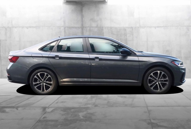 Volkswagen Jetta Vehicle Full-screen Gallery Image 5