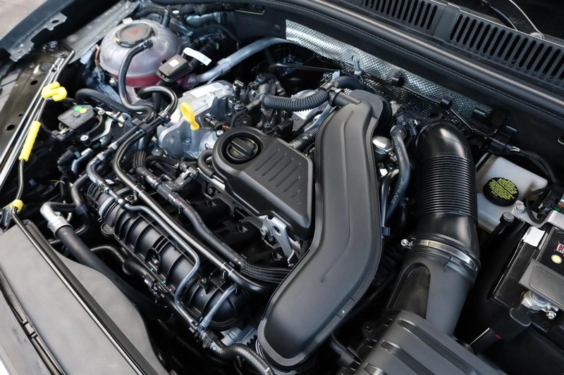 Volkswagen Jetta Vehicle Full-screen Gallery Image 24