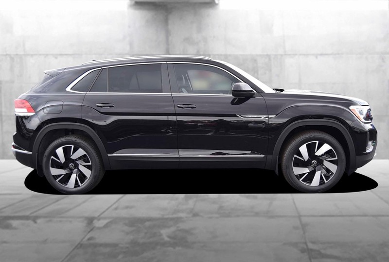 Volkswagen Atlas Cross Sport Vehicle Image 05