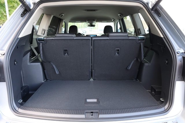 Volkswagen Atlas Vehicle Image 07