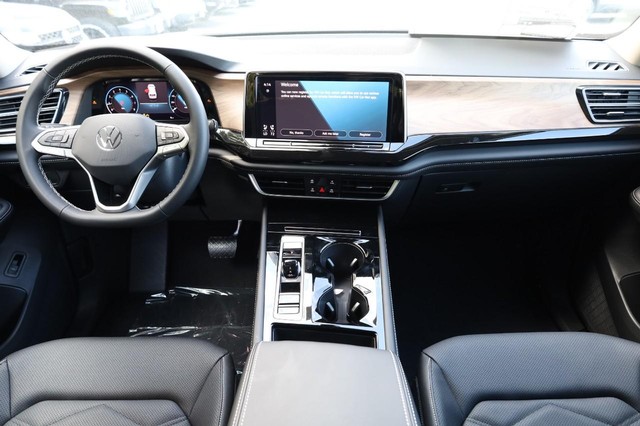 Volkswagen Atlas Vehicle Image 25