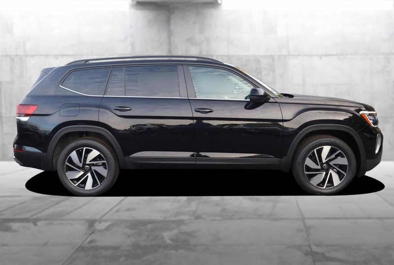 Volkswagen Atlas Vehicle Image 05