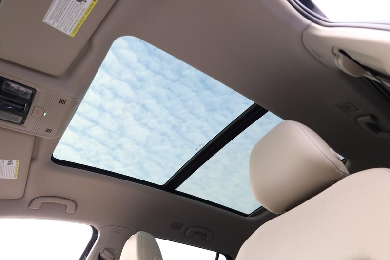 Volkswagen Atlas Vehicle Image 11