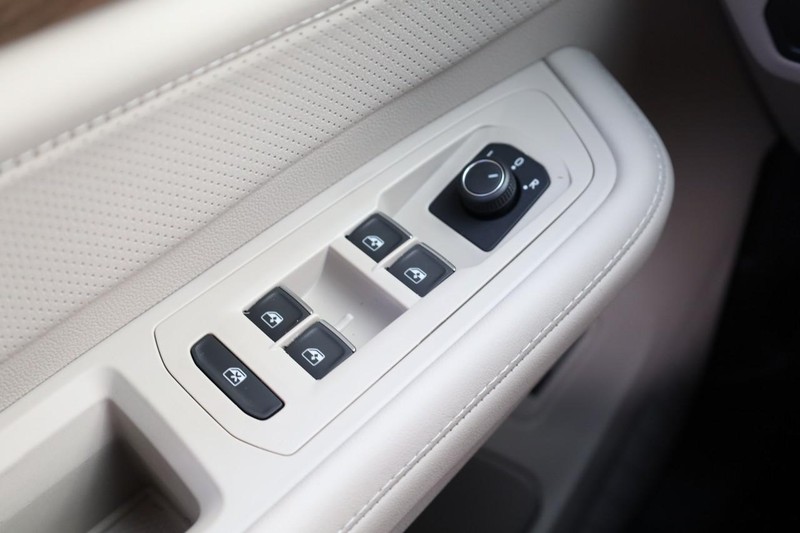 Volkswagen Atlas Vehicle Image 21