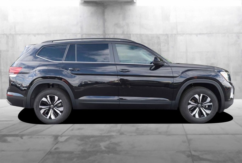 Volkswagen Atlas Vehicle Image 05