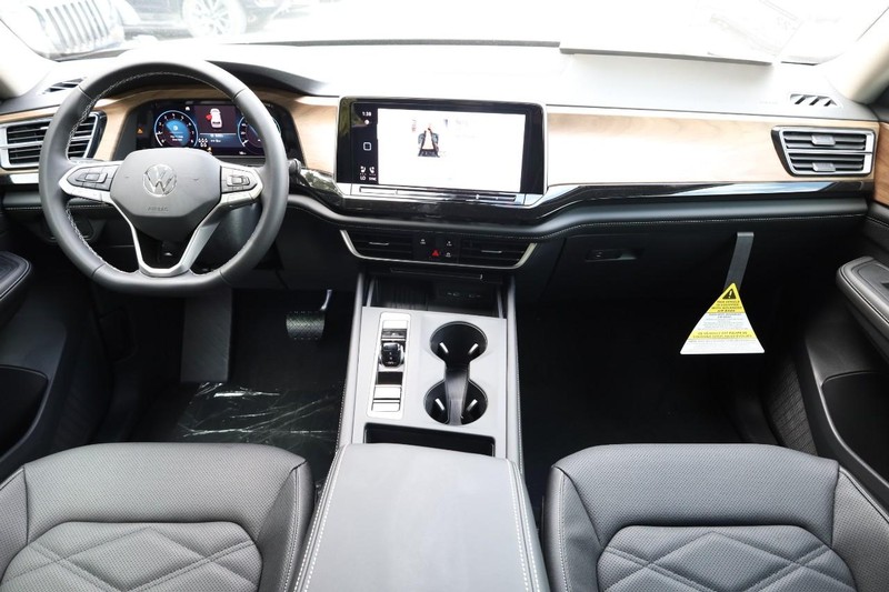 Volkswagen Atlas Vehicle Image 25