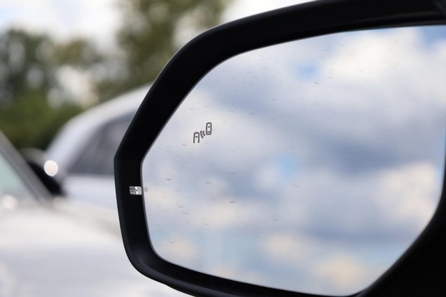 Volkswagen Atlas Vehicle Image 21