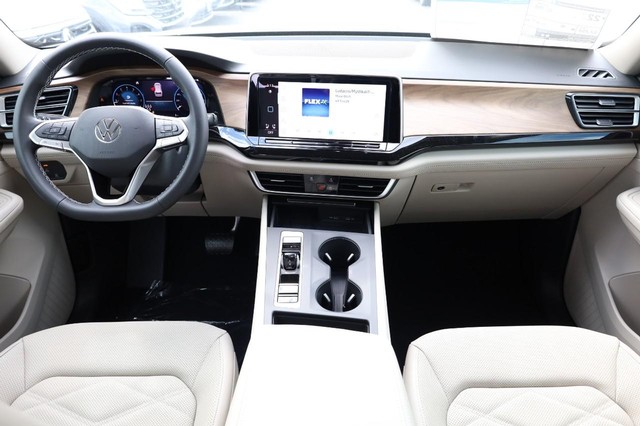 Volkswagen Atlas Vehicle Image 23