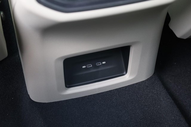 Volkswagen Atlas Vehicle Image 26