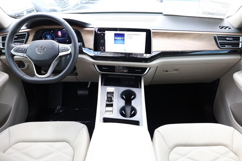 Volkswagen Atlas Vehicle Image 23