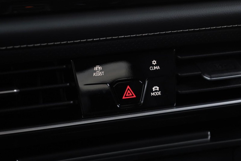 Volkswagen Atlas Vehicle Image 15