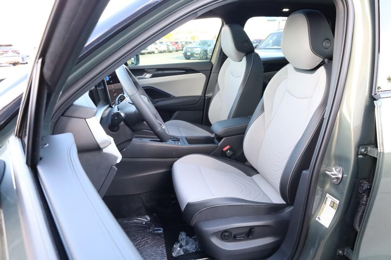 Volkswagen Tiguan Vehicle Image 08