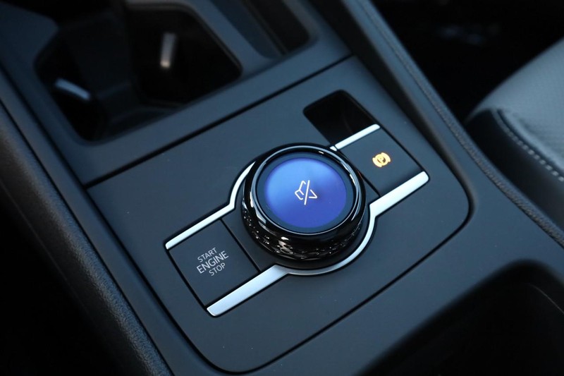 Volkswagen Tiguan Vehicle Image 16