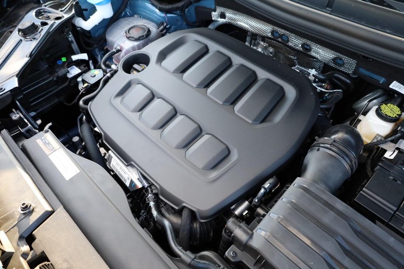 Volkswagen Tiguan Vehicle Full-screen Gallery Image 26