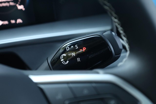 Volkswagen Tiguan Vehicle Image 15