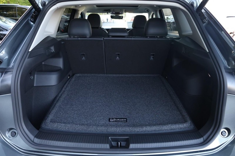 Volkswagen Tiguan Vehicle Image 06