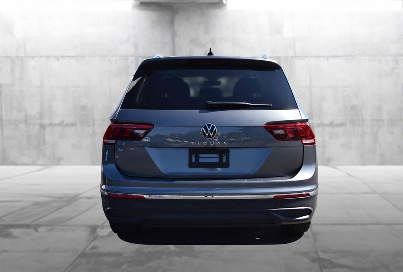Volkswagen Tiguan Vehicle Image 06