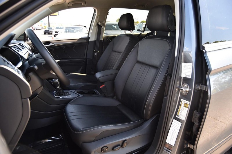 Volkswagen Tiguan Vehicle Image 19