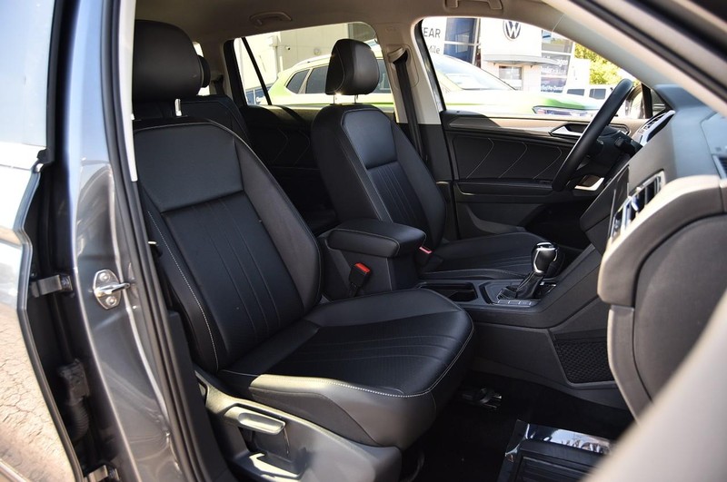 Volkswagen Tiguan Vehicle Image 20