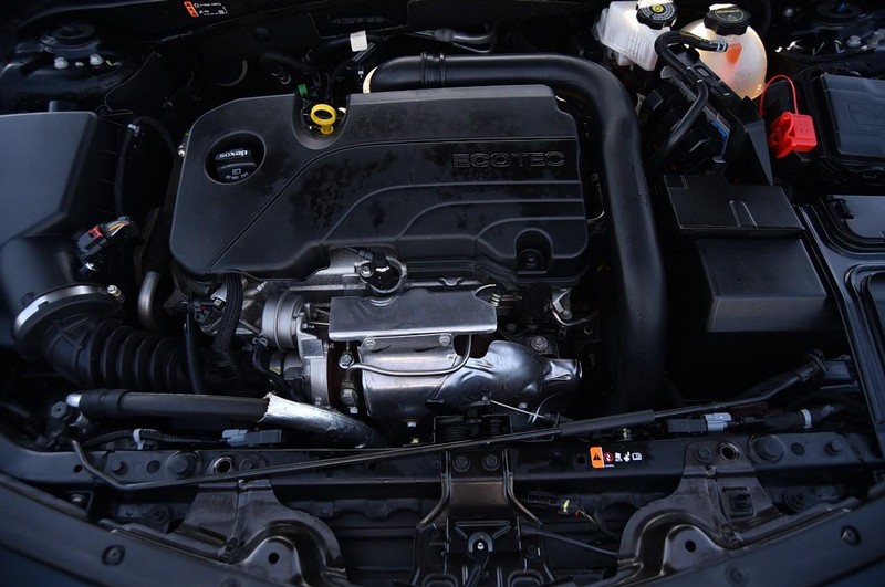 Chevrolet Malibu Vehicle Full-screen Gallery Image 24