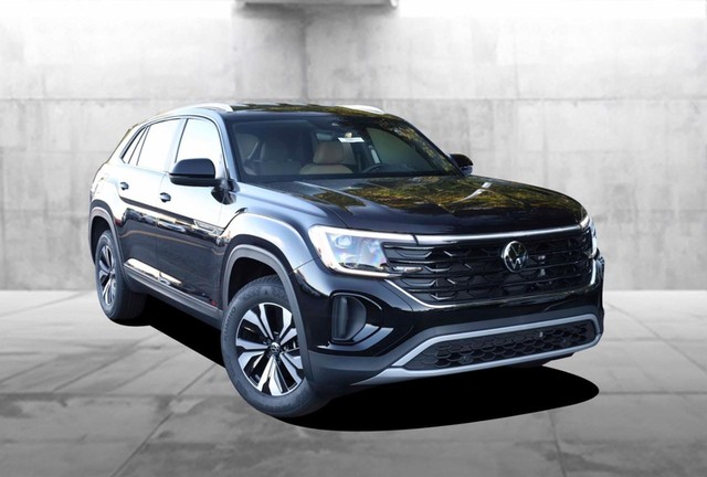 Volkswagen Atlas Cross Sport Vehicle Image 02