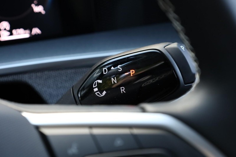 Volkswagen Tiguan Vehicle Image 14