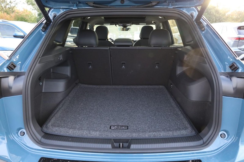 Volkswagen Tiguan Vehicle Image 07