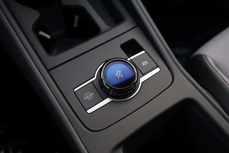 Volkswagen Tiguan Vehicle Image 17