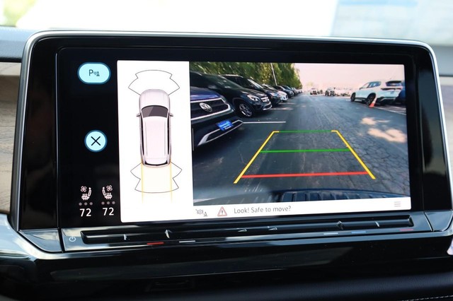 Volkswagen Atlas Vehicle Image 16