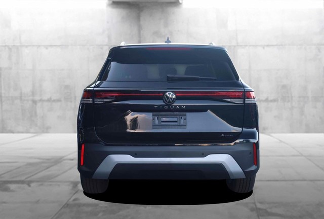 Volkswagen Tiguan Vehicle Image 06