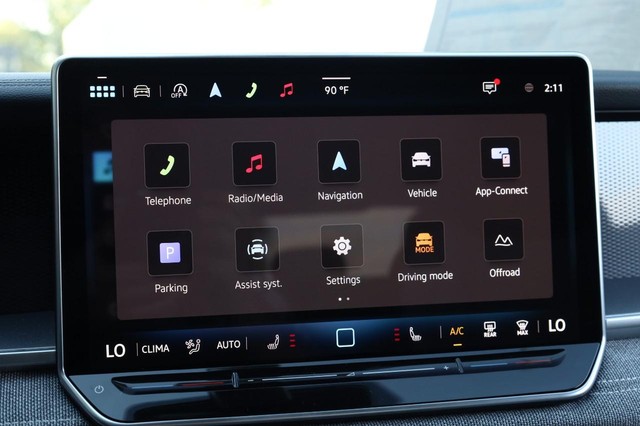 Volkswagen Tiguan Vehicle Image 11