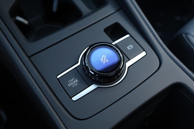 Volkswagen Tiguan Vehicle Image 17