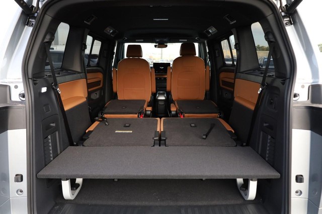 Volkswagen ID. Buzz Vehicle Image 07