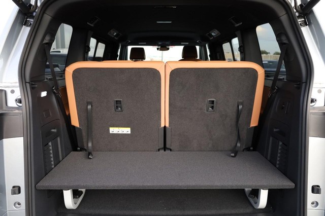 Volkswagen ID. Buzz Vehicle Image 09