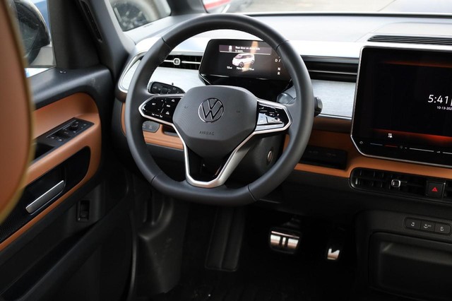 Volkswagen ID. Buzz Vehicle Image 24