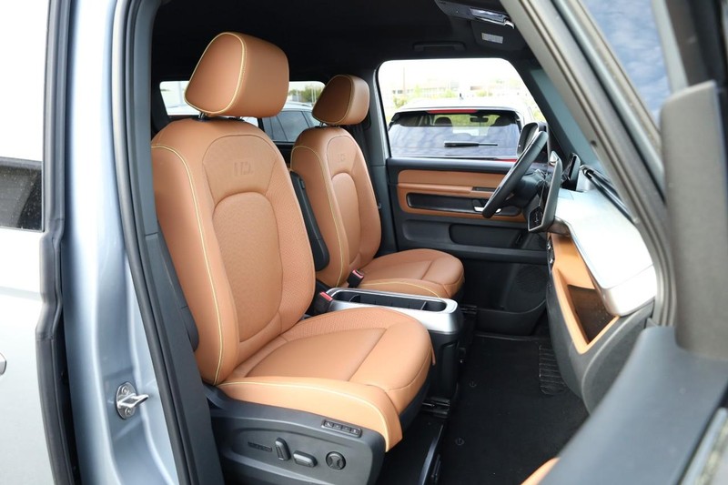 Volkswagen ID. Buzz Vehicle Full-screen Gallery Image 25