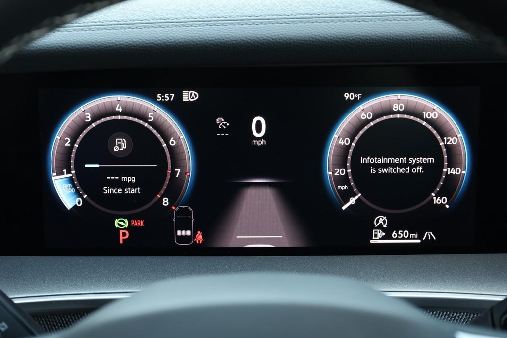 Volkswagen Tiguan Vehicle Full-screen Gallery Image 10