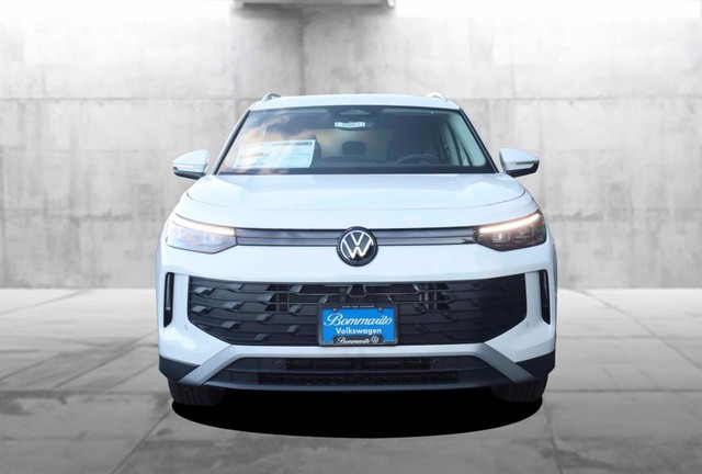 Volkswagen Tiguan Vehicle Image 04