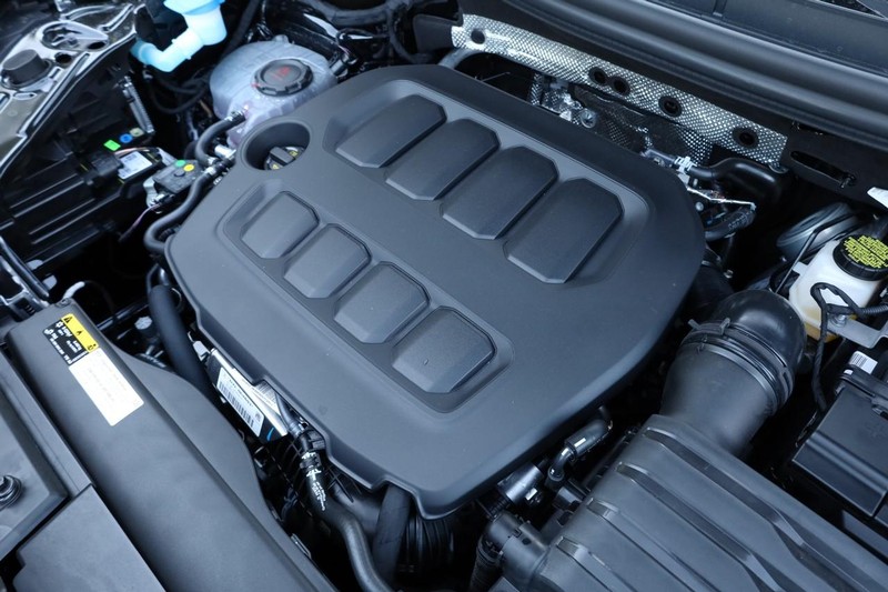 Volkswagen Tiguan Vehicle Image 26