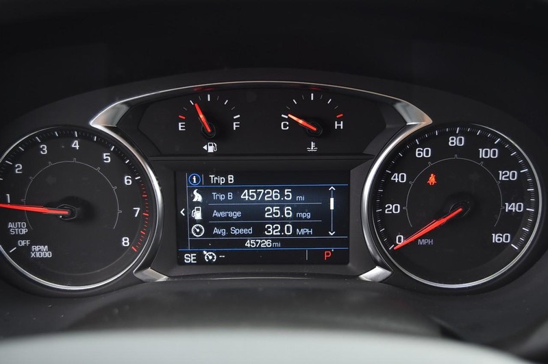 GMC Acadia Vehicle Image 11