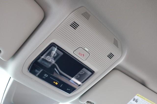 Volkswagen Atlas Vehicle Image 18